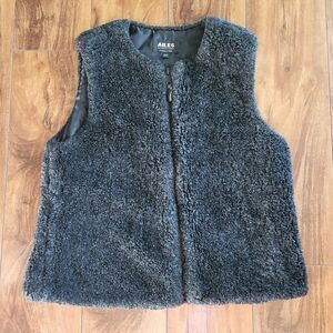 Ailes Fuzzy Vest Womens  Small Petite Zipper Lined Casual Preppy Cold Weather